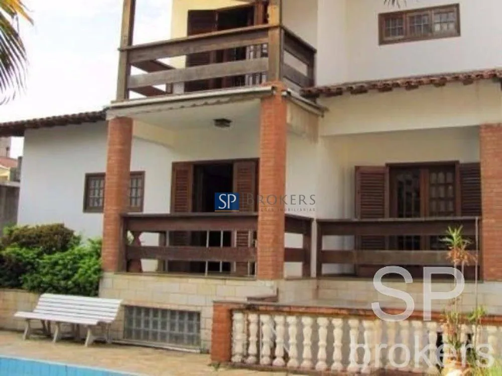 Casa, 4 quartos, 356 m² - Foto 2