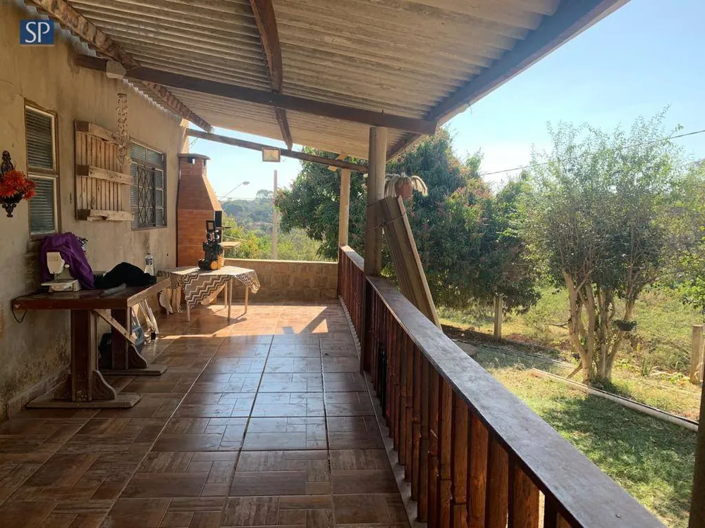 Chácara, 4 quartos, 1462 m² - Foto 2