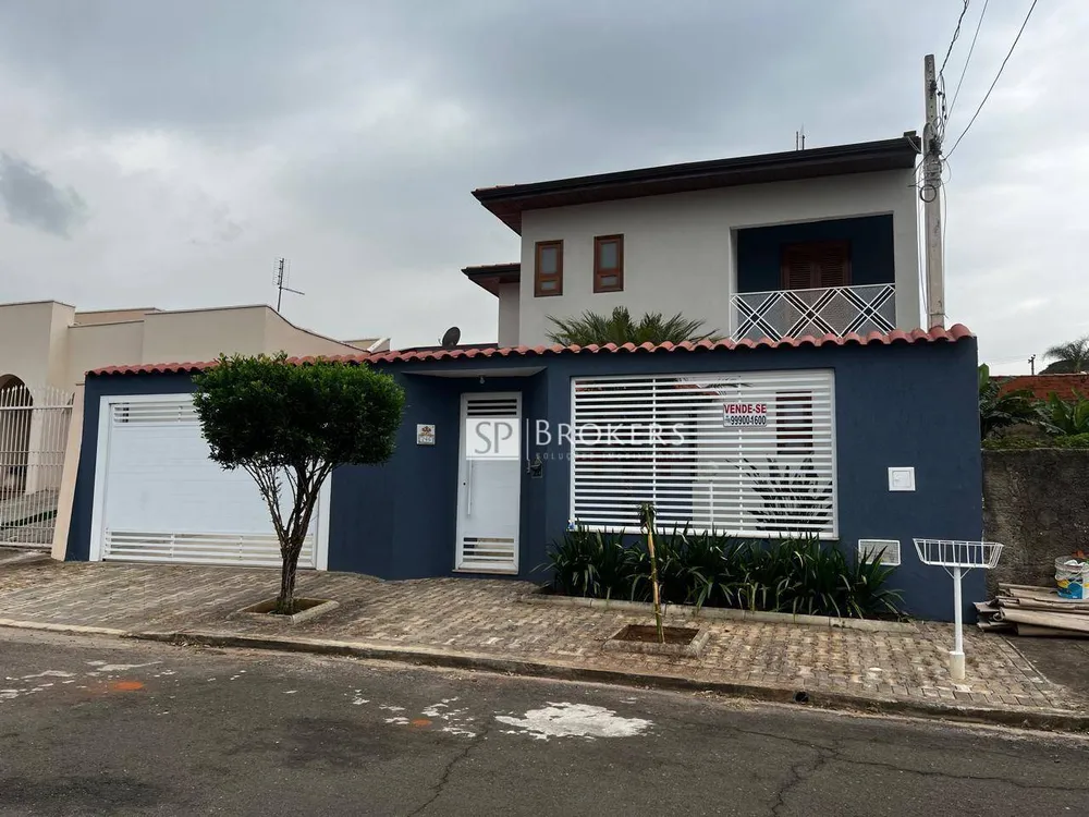 Casa, 4 quartos, 294 m² - Foto 1