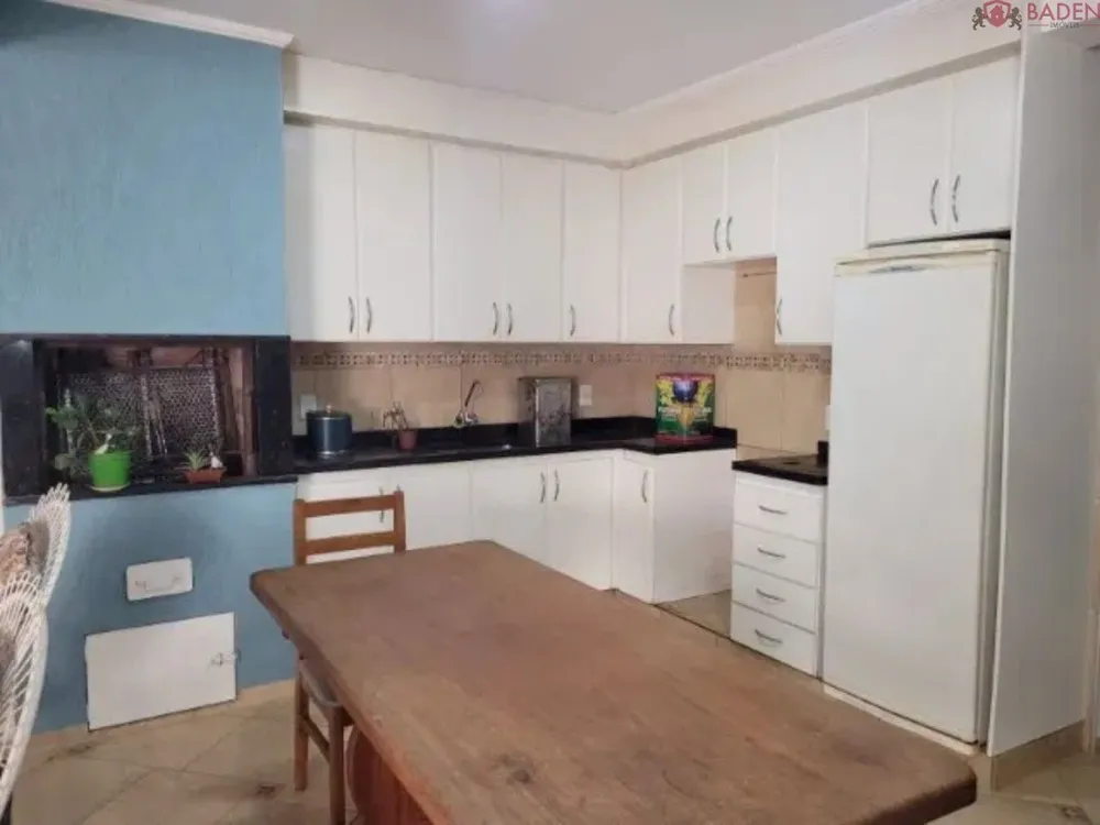 Casa, 4 quartos, 180 m² - Foto 2