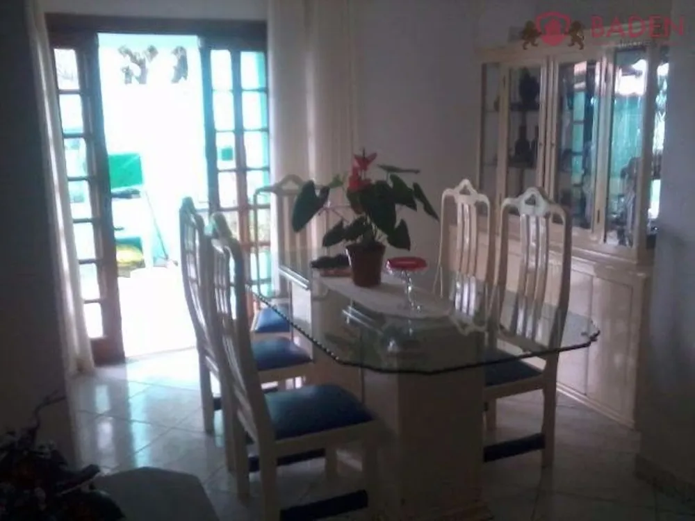 Casa, 3 quartos, 316 m² - Foto 1
