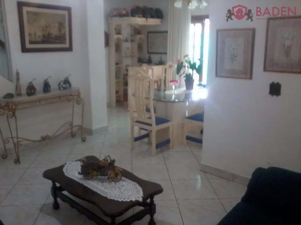 Casa, 3 quartos, 316 m² - Foto 2
