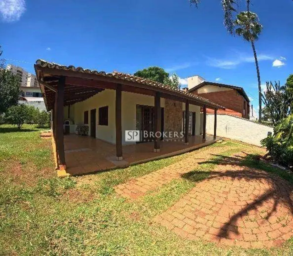 Casa, 4 quartos, 261 m² - Foto 4