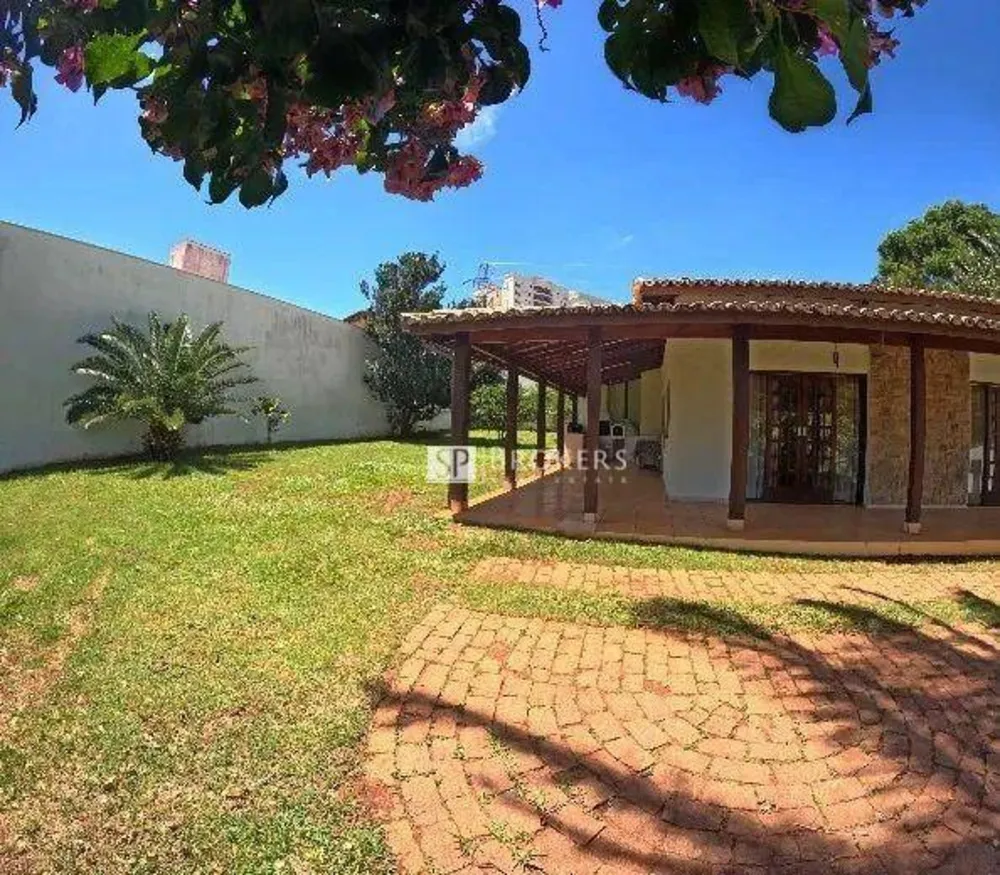 Casa, 4 quartos, 261 m² - Foto 2