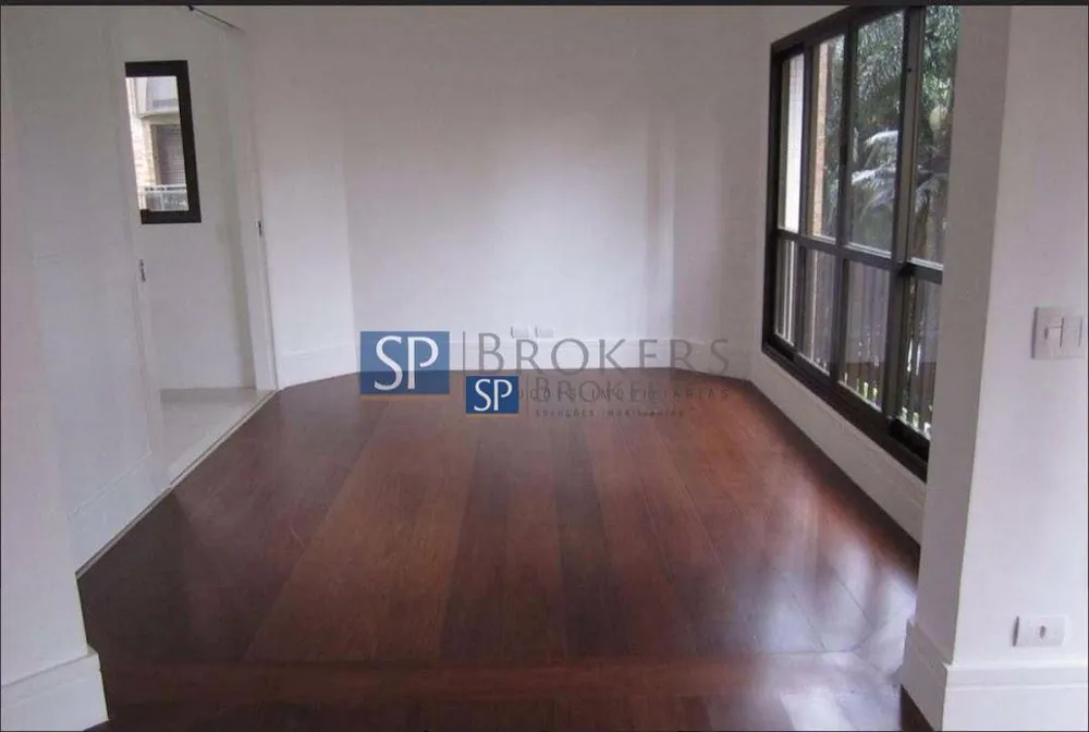 Apartamento, 3 quartos, 210 m² - Foto 2