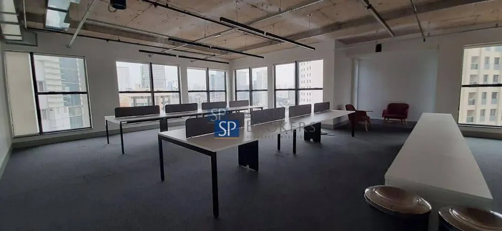 Sala-Conjunto, 640 m² - Foto 1