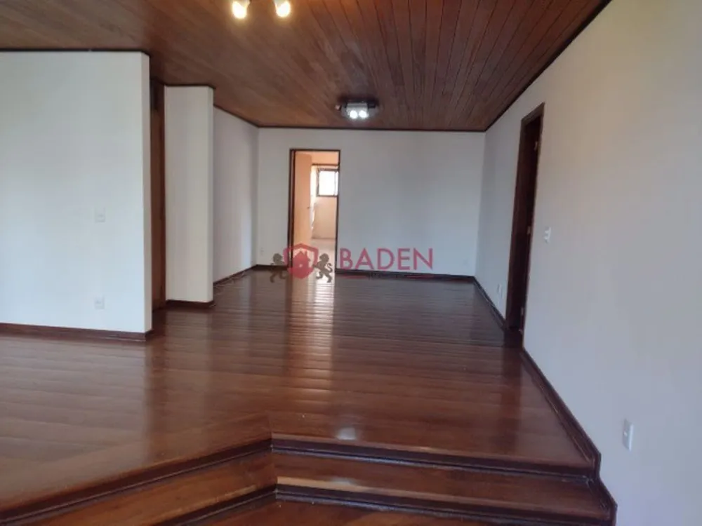 Apartamento, 4 quartos, 181 m² - Foto 2