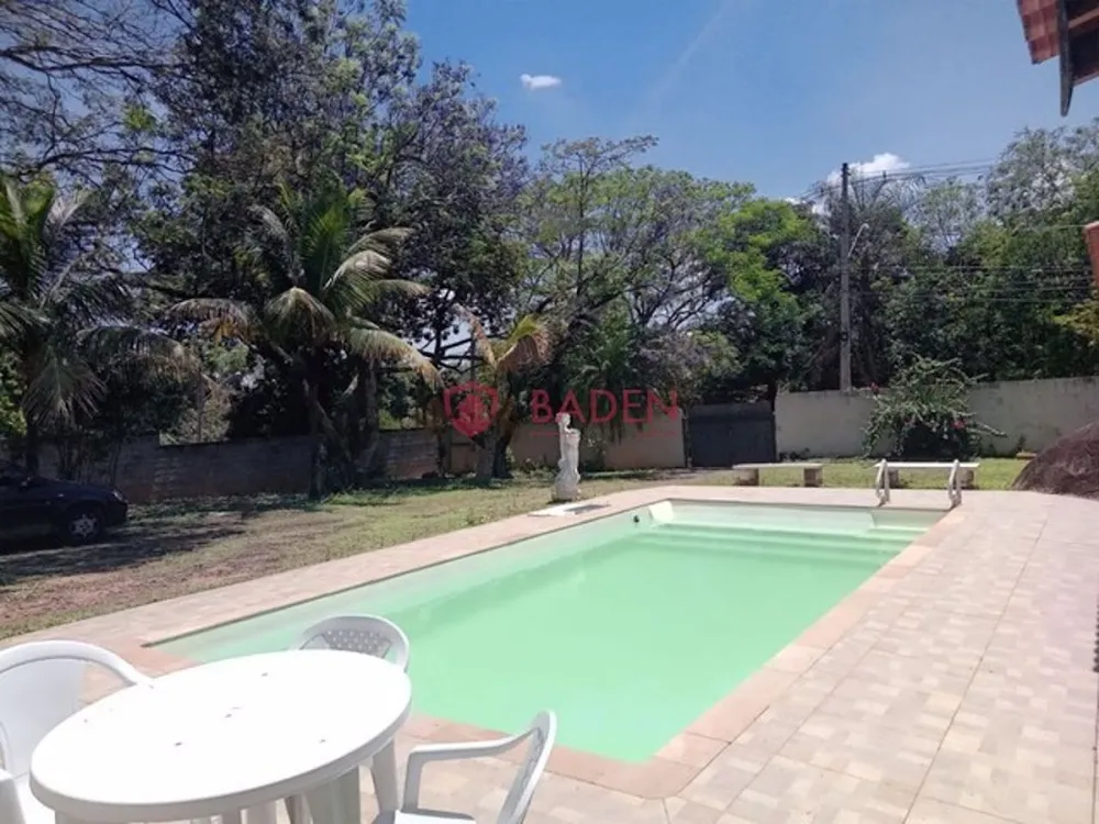 Chácara, 3 quartos, 1200 m² - Foto 1