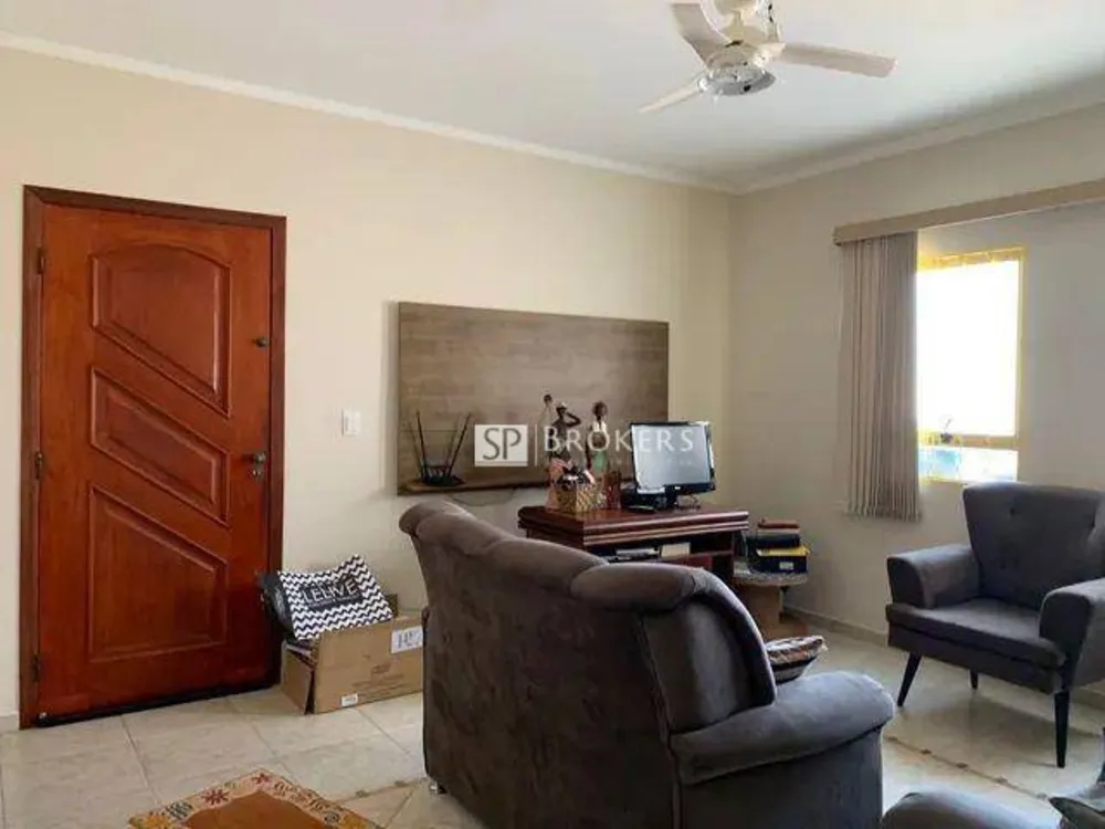 Casa, 3 quartos, 241 m² - Foto 3