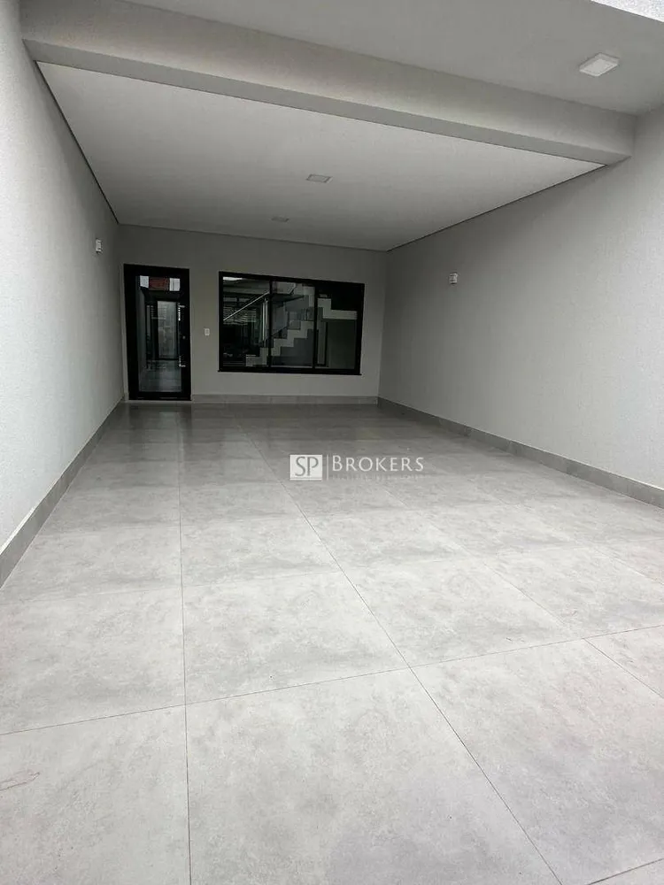 Casa, 3 quartos, 206 m² - Foto 2