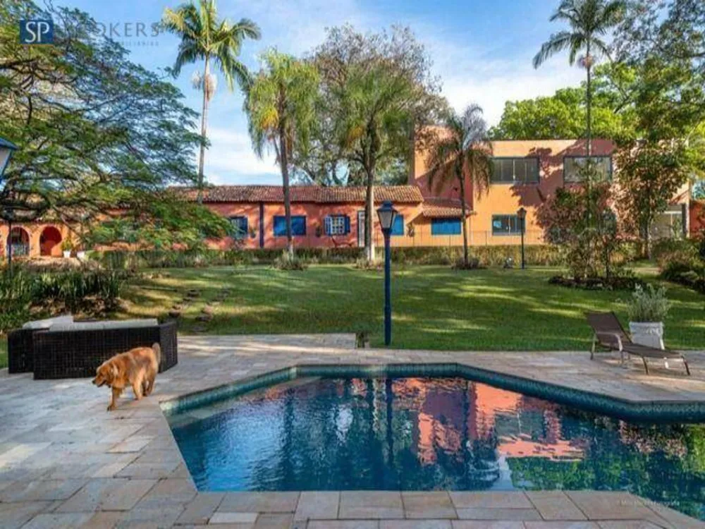Casa, 8 quartos, 2043 m² - Foto 1