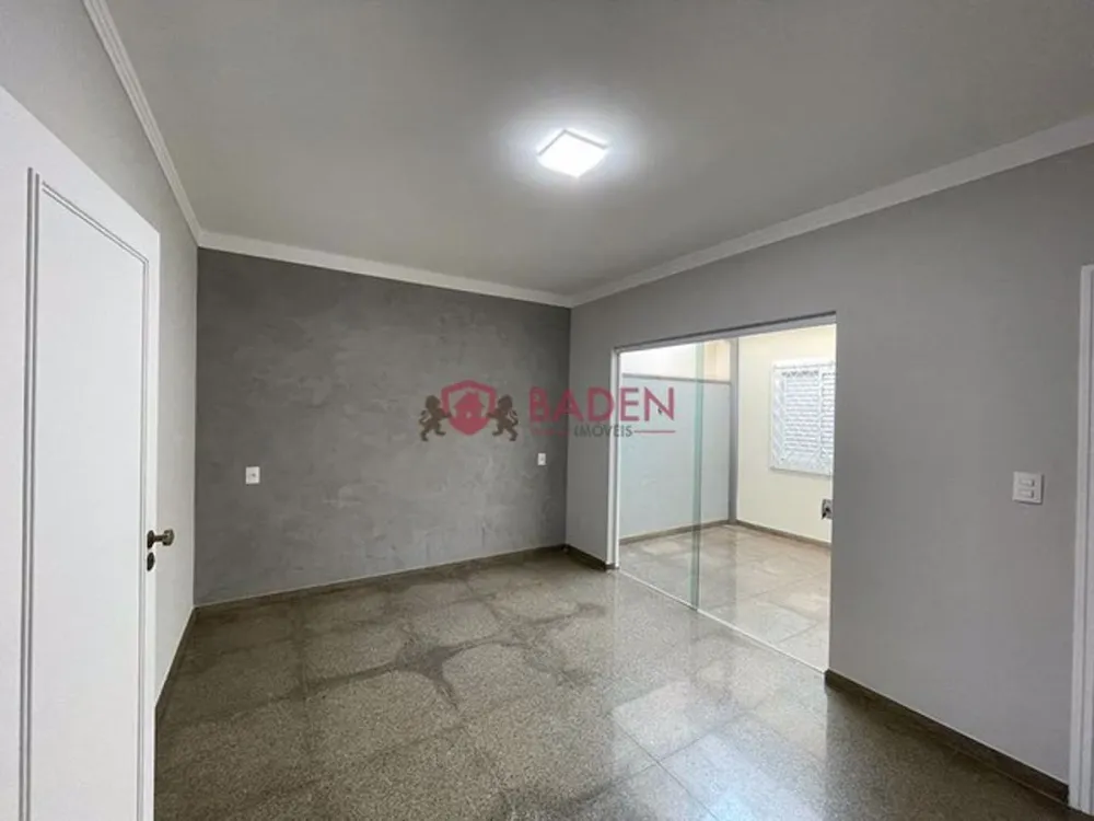 Casa, 3 quartos, 166 m² - Foto 3