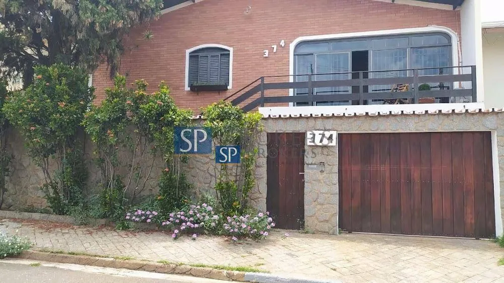 Casa, 3 quartos, 265 m² - Foto 1