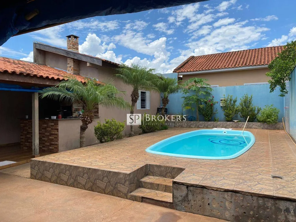 Casa, 4 quartos, 280 m² - Foto 1