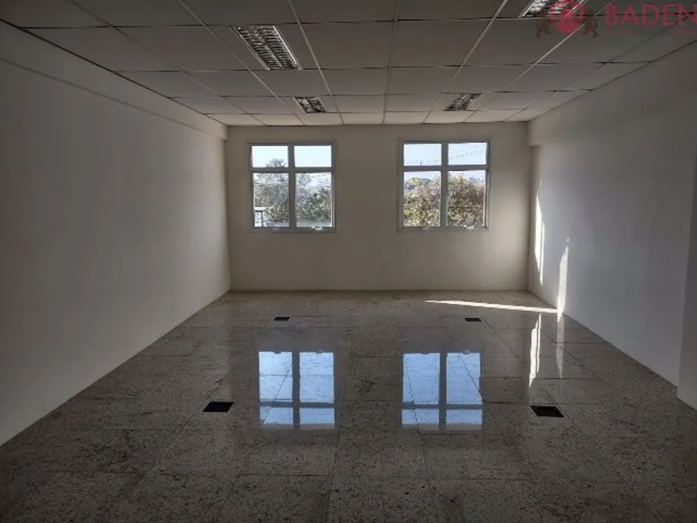 Sala-Conjunto, 131 m² - Foto 1