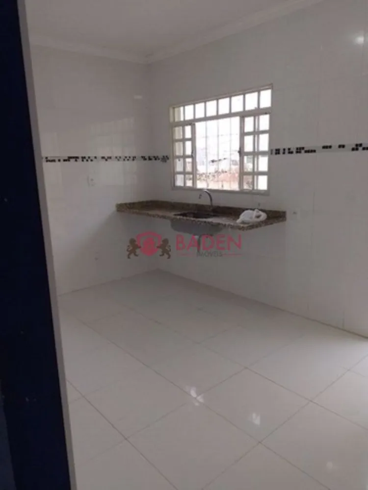 Casa, 5 quartos, 300 m² - Foto 3