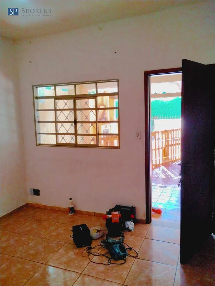 Casa, 2 quartos, 238 m² - Foto 1