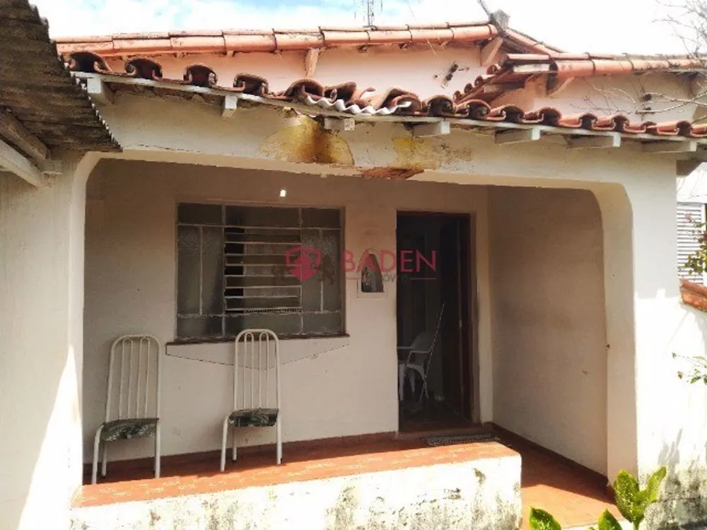 Casa, 5 quartos, 204 m² - Foto 1