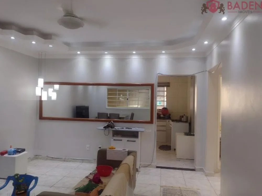 Casa, 4 quartos, 245 m² - Foto 2
