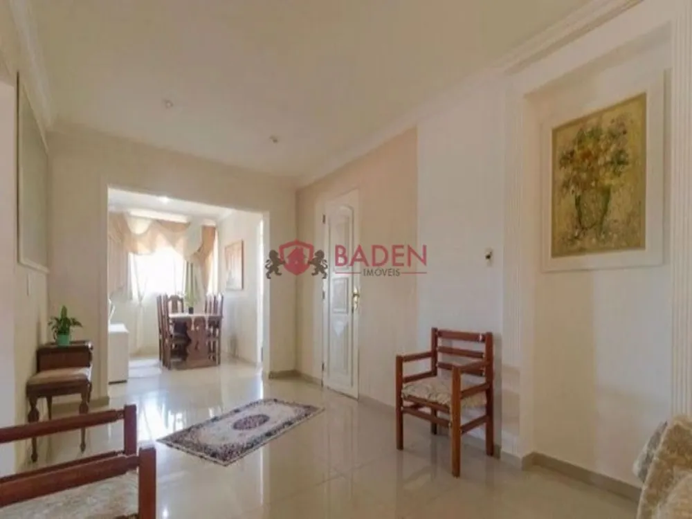 Casa, 3 quartos, 286 m² - Foto 1