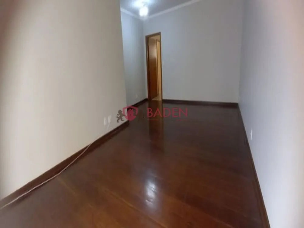Apartamento, 3 quartos, 110 m² - Foto 2
