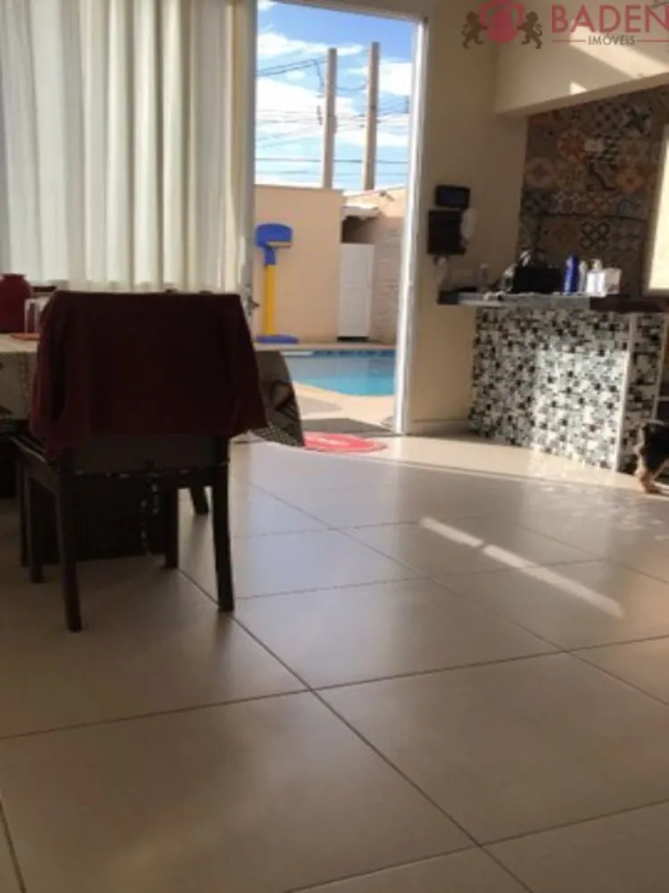 Casa, 3 quartos, 200 m² - Foto 4