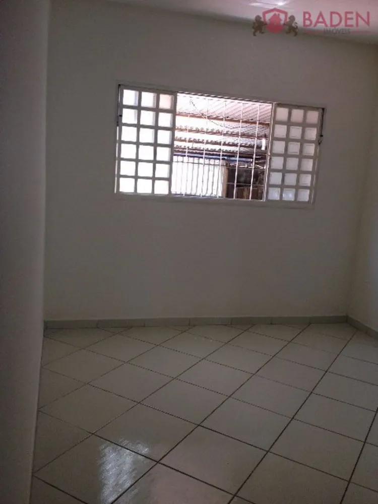 Casa, 2 quartos, 180 m² - Foto 1