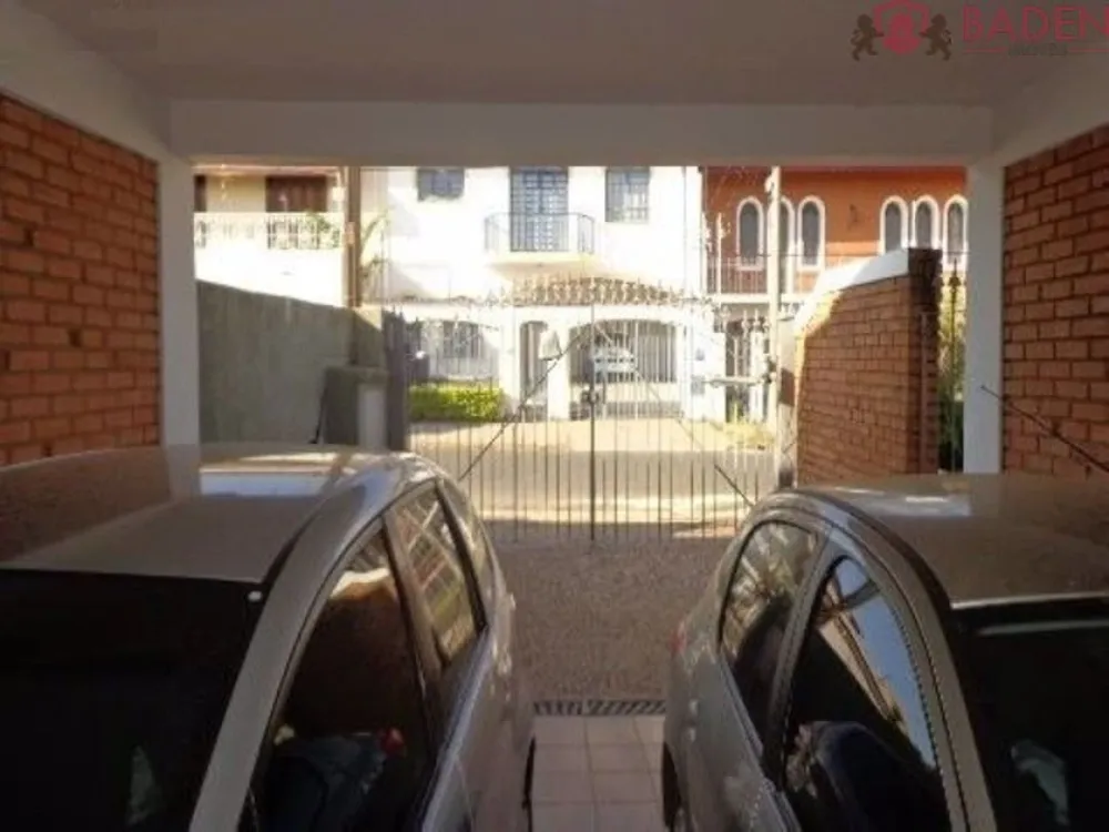 Casa, 3 quartos, 250 m² - Foto 2