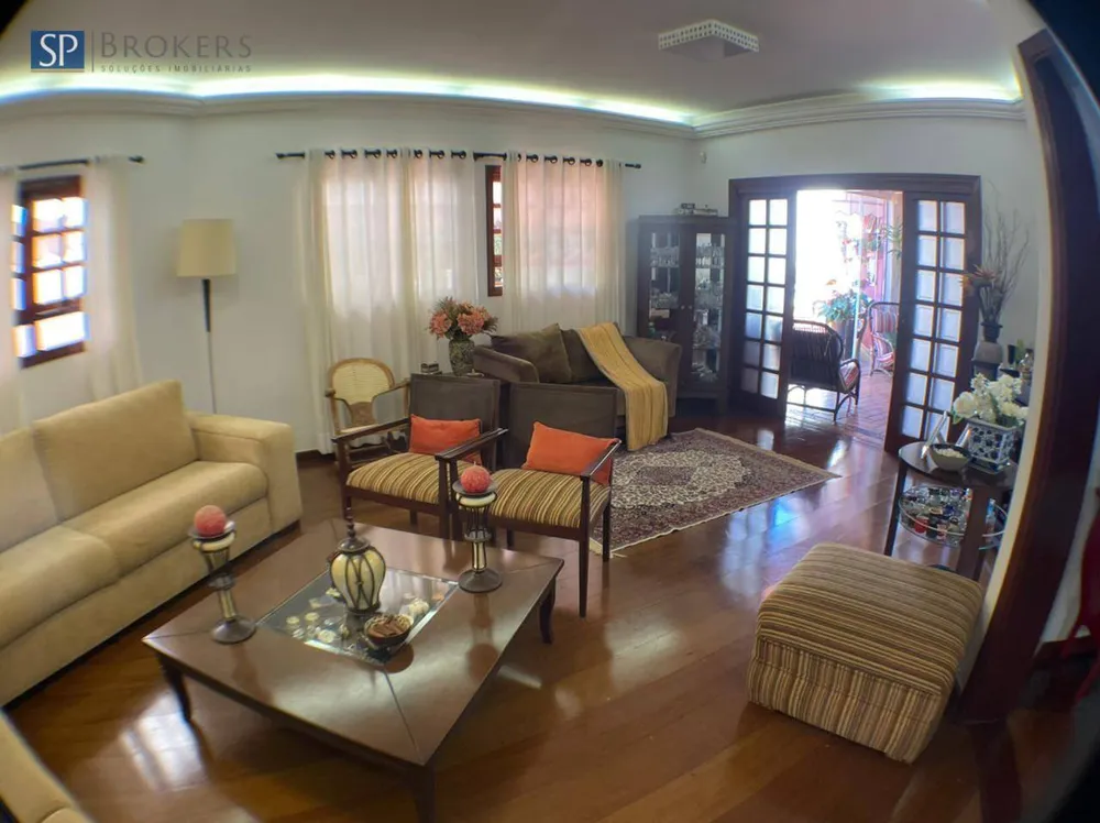 Casa, 4 quartos, 263 m² - Foto 2