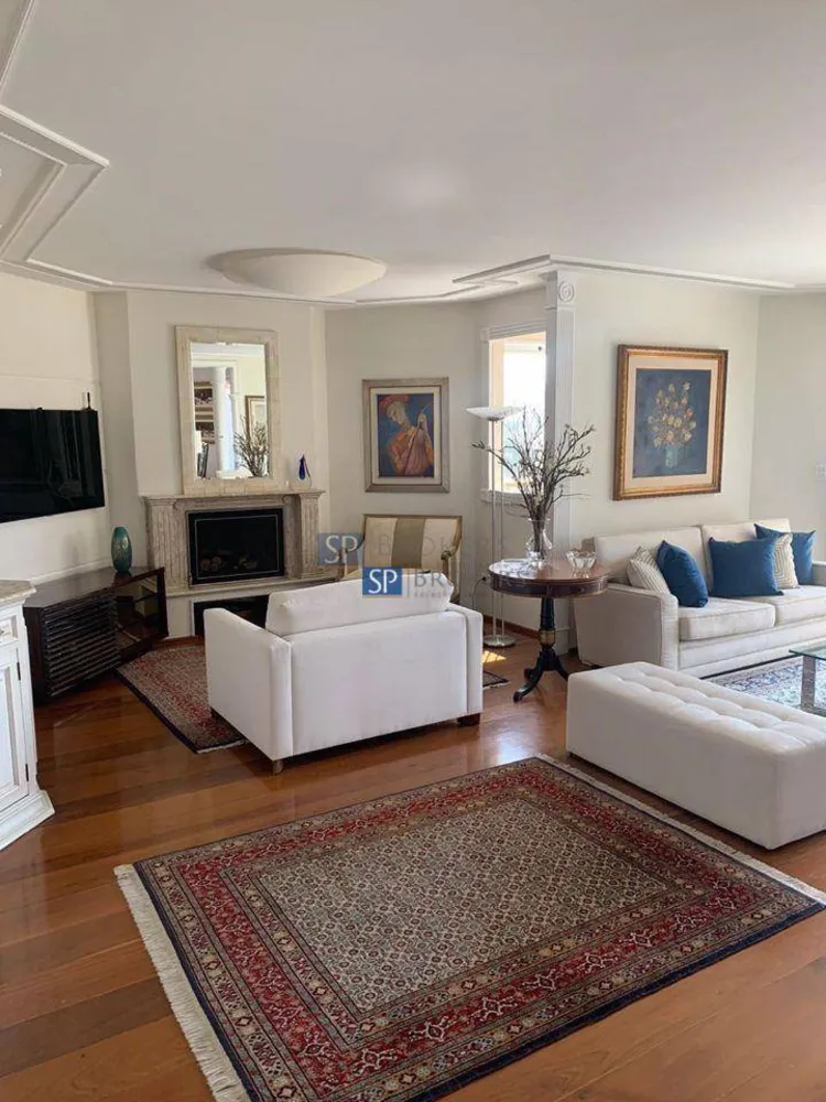 Apartamento, 4 quartos, 220 m² - Foto 1