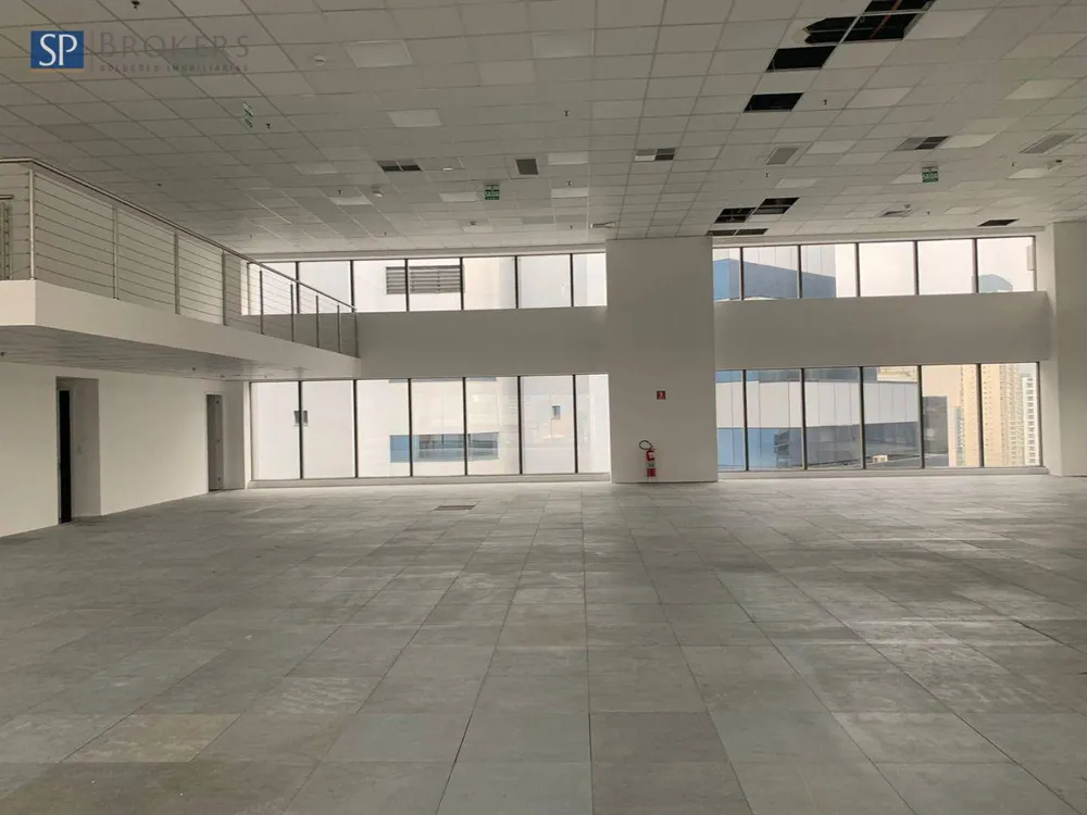 Sala-Conjunto, 690 m² - Foto 2