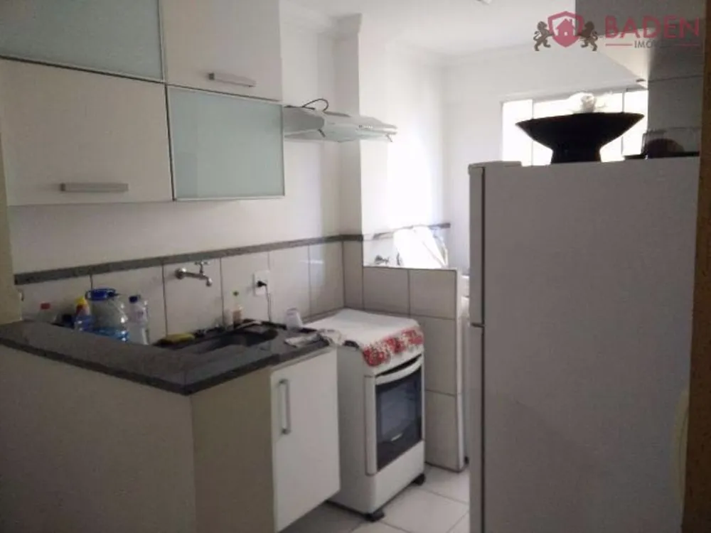 Apartamento, 3 quartos, 61 m² - Foto 2