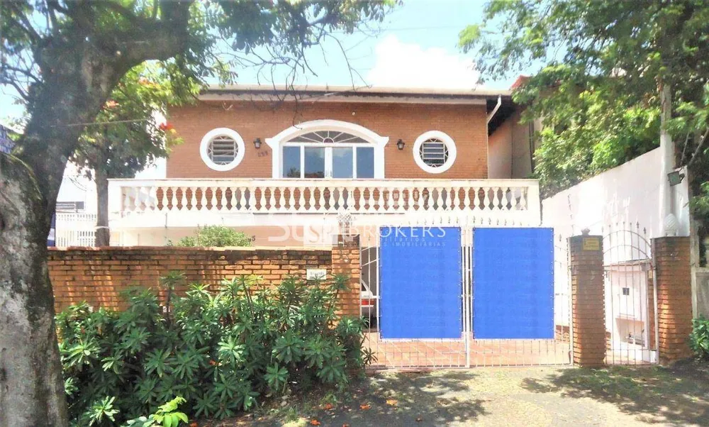 Casa, 3 quartos, 220 m² - Foto 1