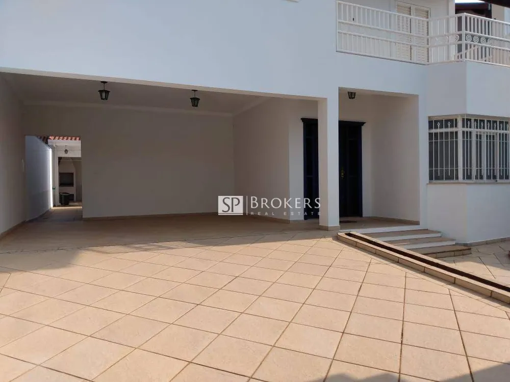 Casa, 3 quartos, 282 m² - Foto 2