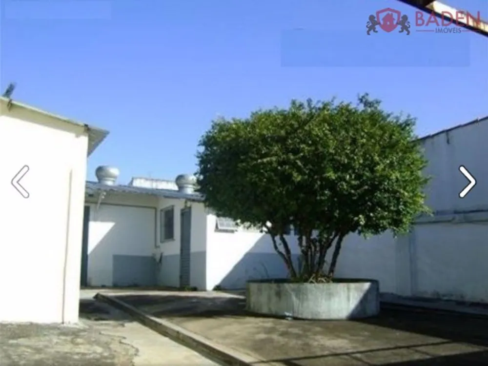 Casa, 1 quarto, 140 m² - Foto 2