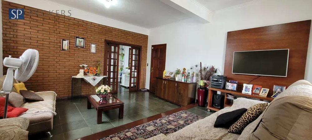 Casa, 3 quartos, 247 m² - Foto 3