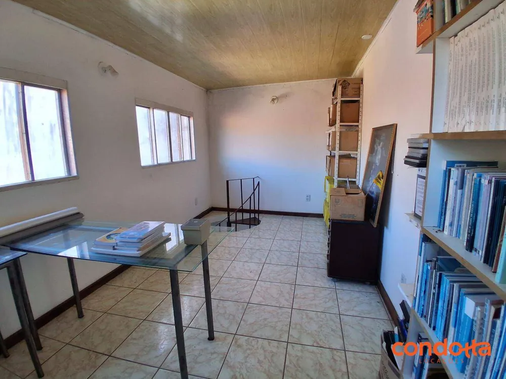 Casa, 3 quartos, 200 m² - Foto 13