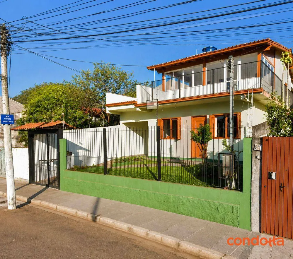 Casa, 4 quartos, 205 m² - Foto 1