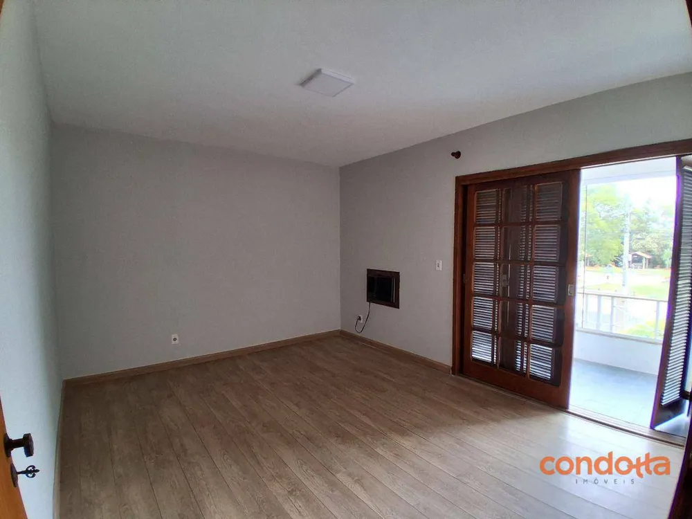 Casa, 4 quartos, 334 m² - Foto 3