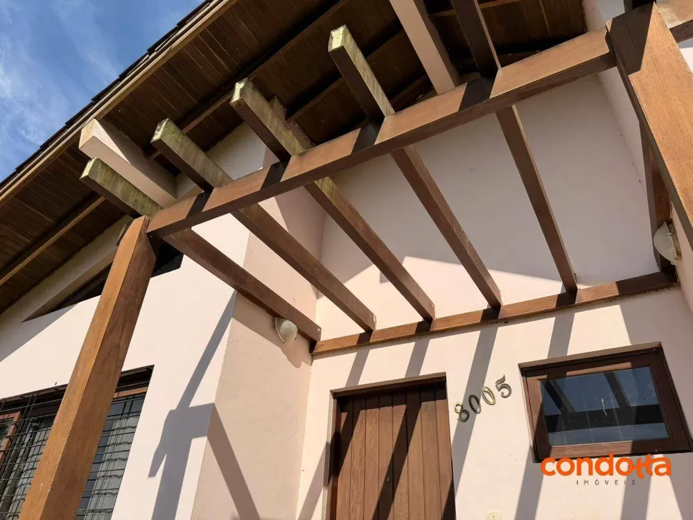 Casa, 2 quartos, 225 m² - Foto 1