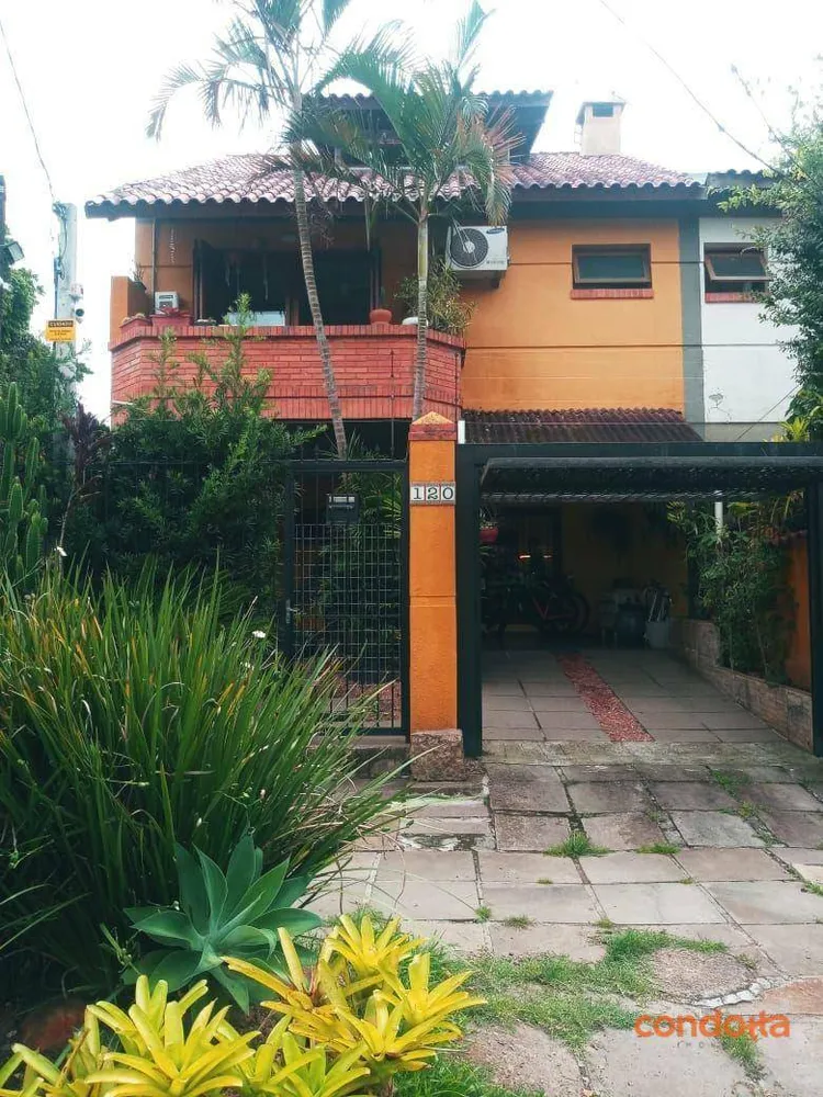 Casa, 4 quartos, 154 m² - Foto 1