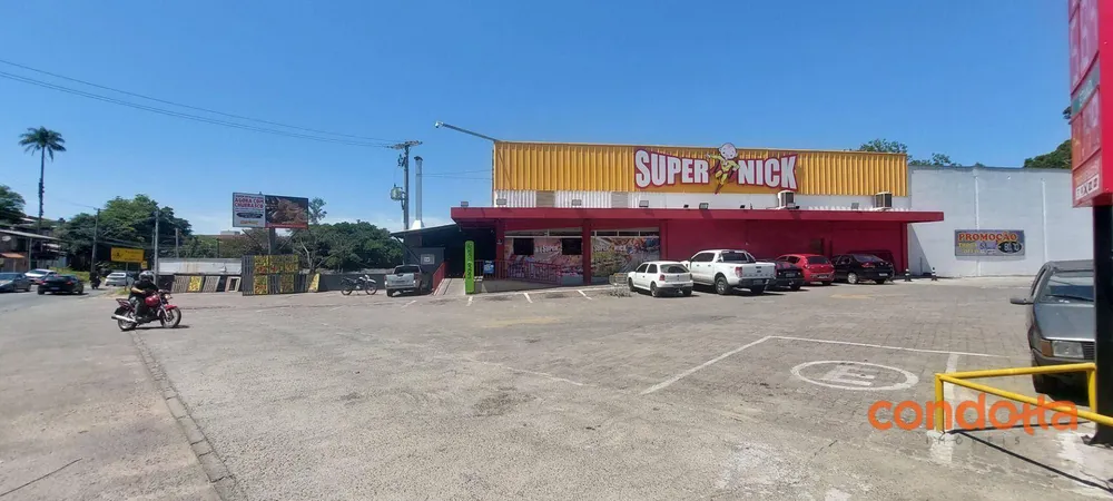 Loja-Salão, 640 m² - Foto 1