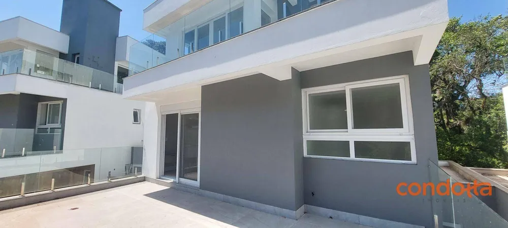 Casa, 4 quartos, 300 m² - Foto 1