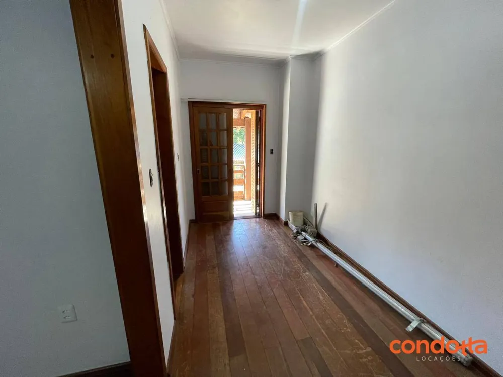 Casa, 4 quartos, 330 m² - Foto 4