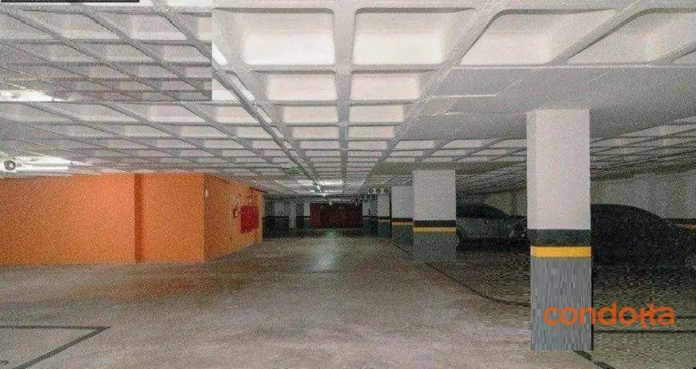Box-Garagem, 900 m² - Foto 1