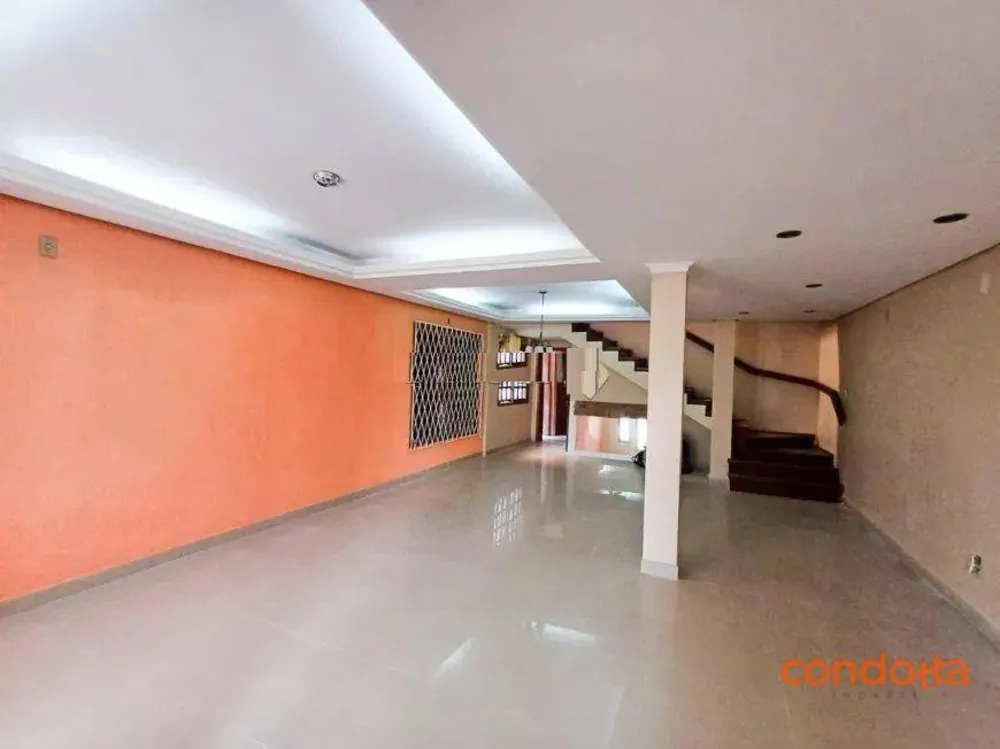Casa, 3 quartos, 220 m² - Foto 13