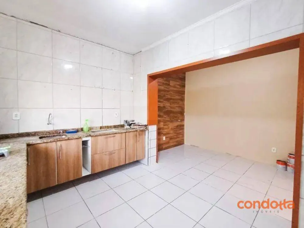 Casa, 3 quartos, 220 m² - Foto 3