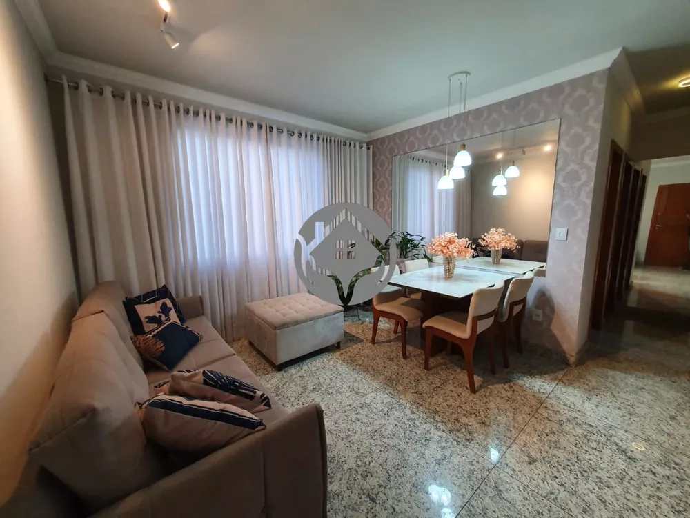 Apartamento à venda com 3 quartos, 65m² - Foto 2