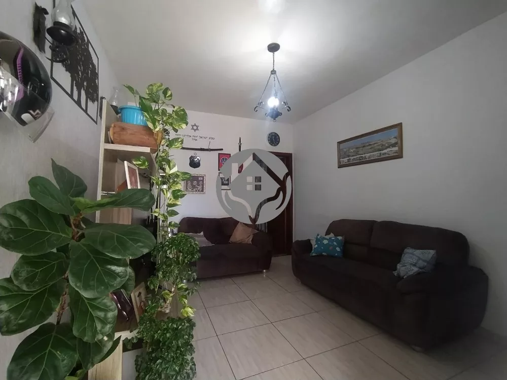 Casa à venda com 3 quartos, 110m² - Foto 4