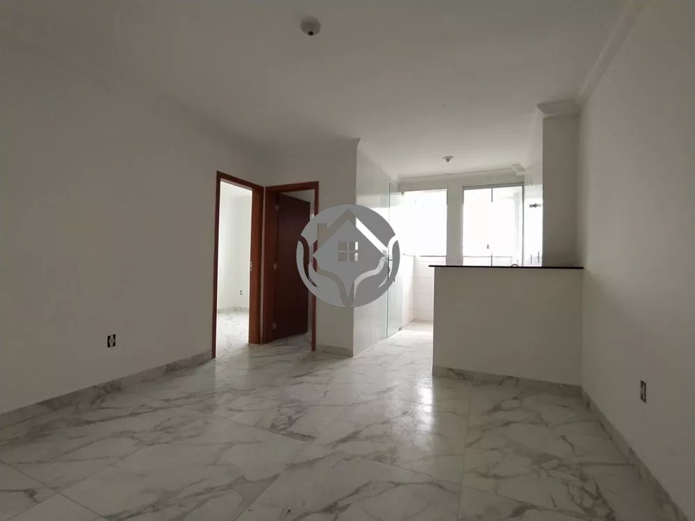 Apartamento à venda com 3 quartos, 53m² - Foto 2